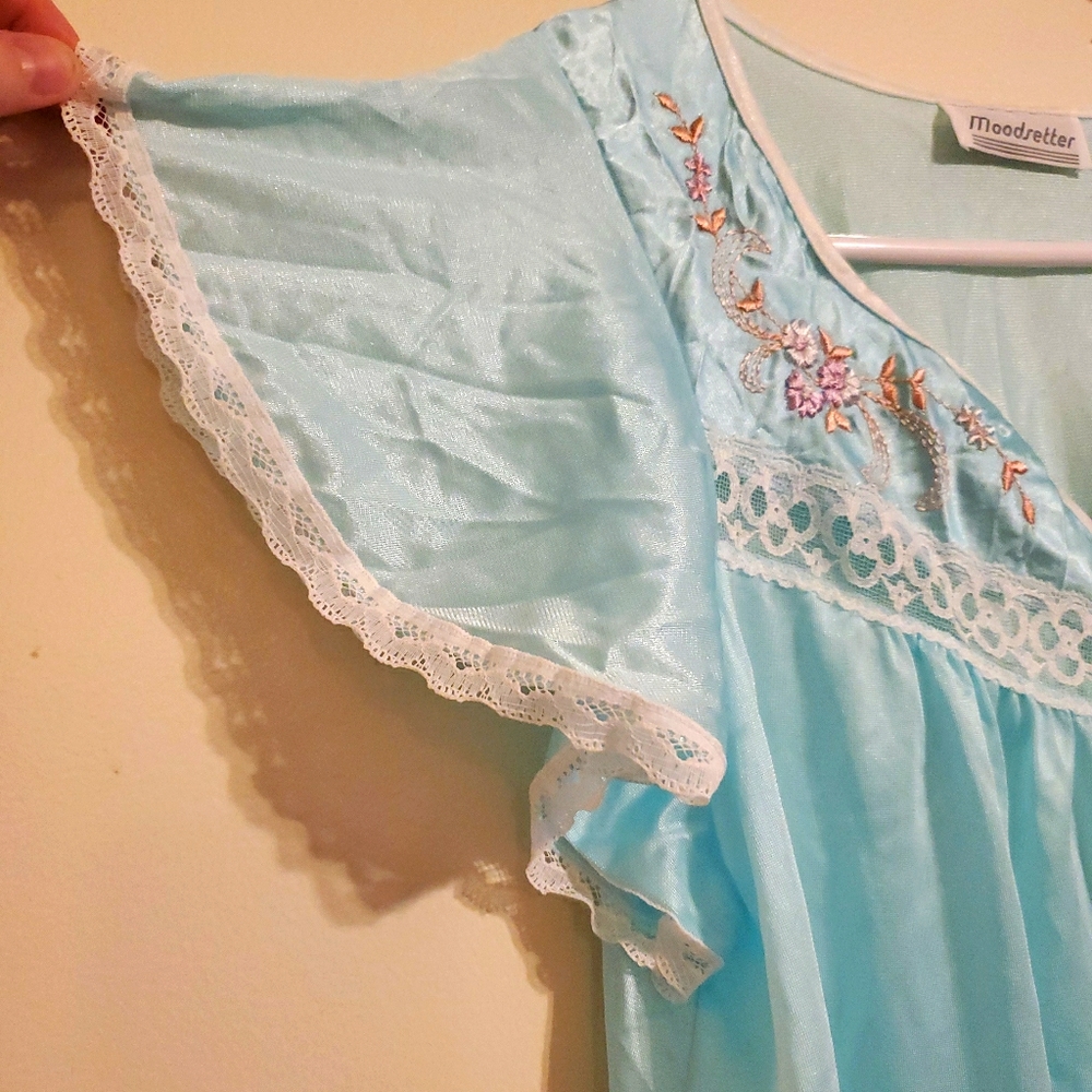 +Vintage | Light Blue Embroidered Gown - Picture 3 of 9